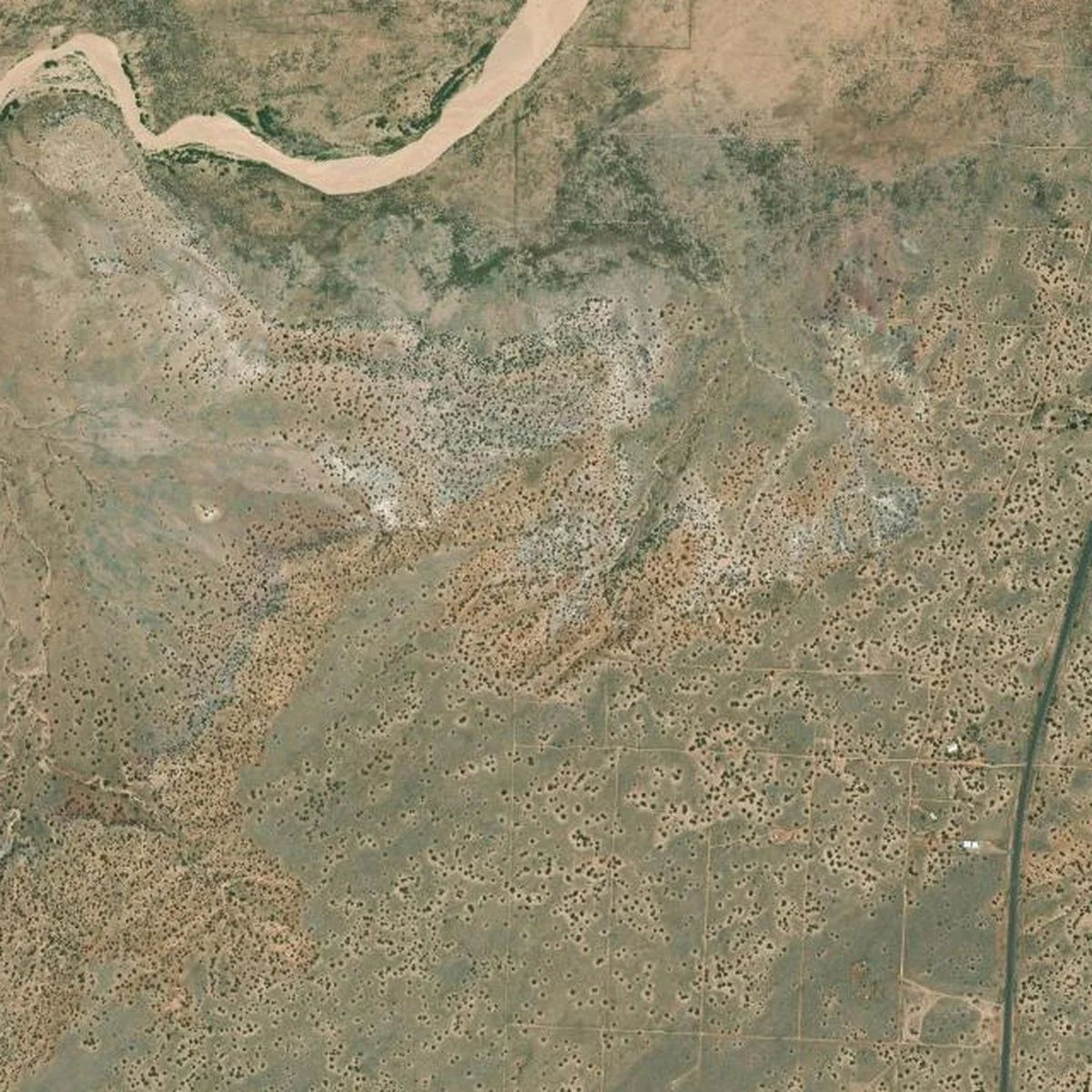 1.07 Acres near Sanders, Apache County, AZ — $125 Down, No Doc Fee - Image 2
