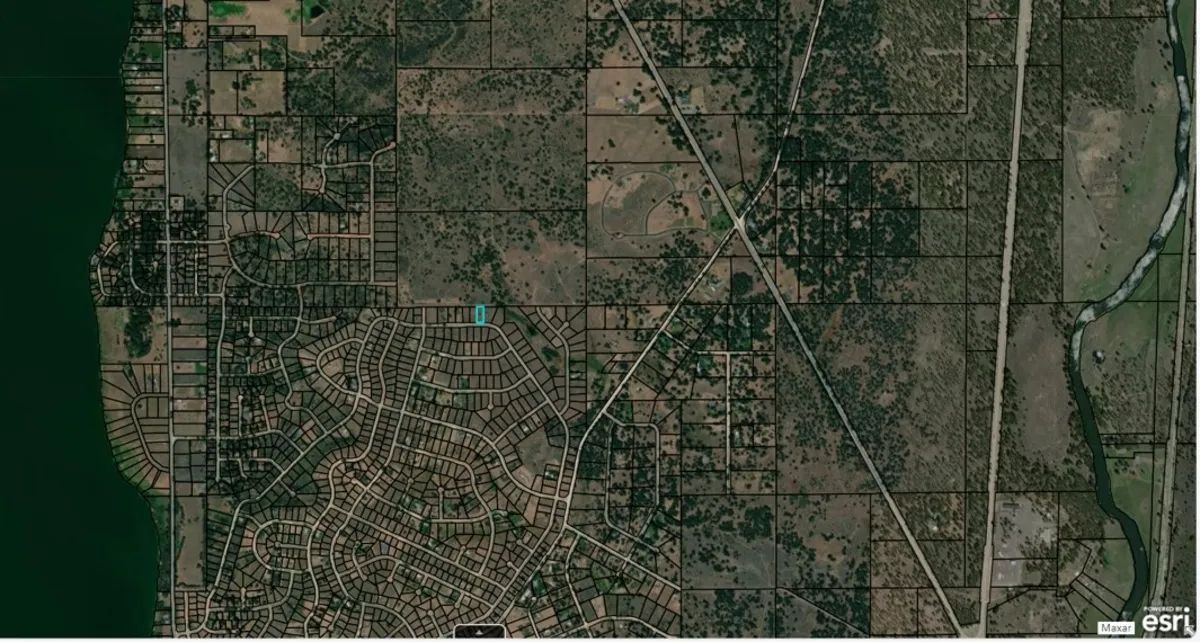 0.52-Acre Buildable Lot Near Agency Lake – Zoned R-2 – Ready for Development in Klamath County, OR