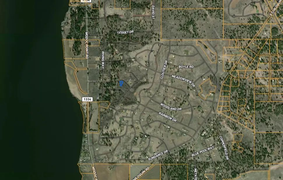 Decorative background for Opportunity awaits on this charming parcel in lakeside community! image 7