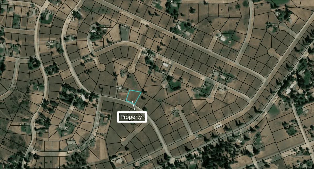 Decorative background for Buildable .42 Acre Lot with Community Lake Access – Chiloquin, Oregon image 8