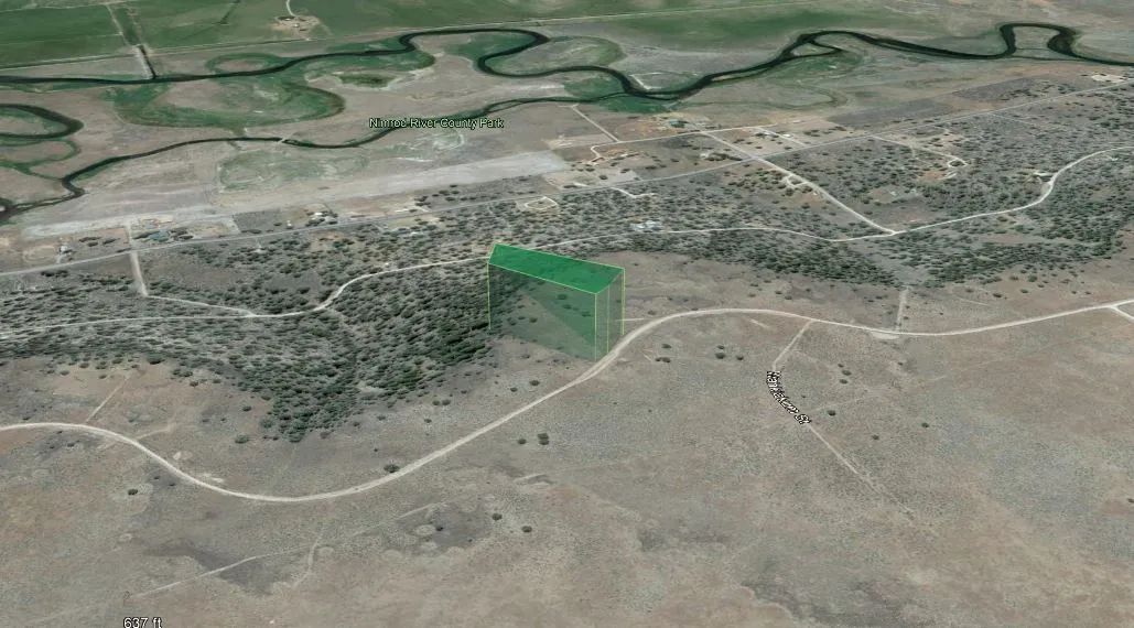 Decorative background for 🌲🏞️ Nature Lover’s Paradise in Nimrod River Park, Sprague River, Oregon! 🏞️🌲 image 7
