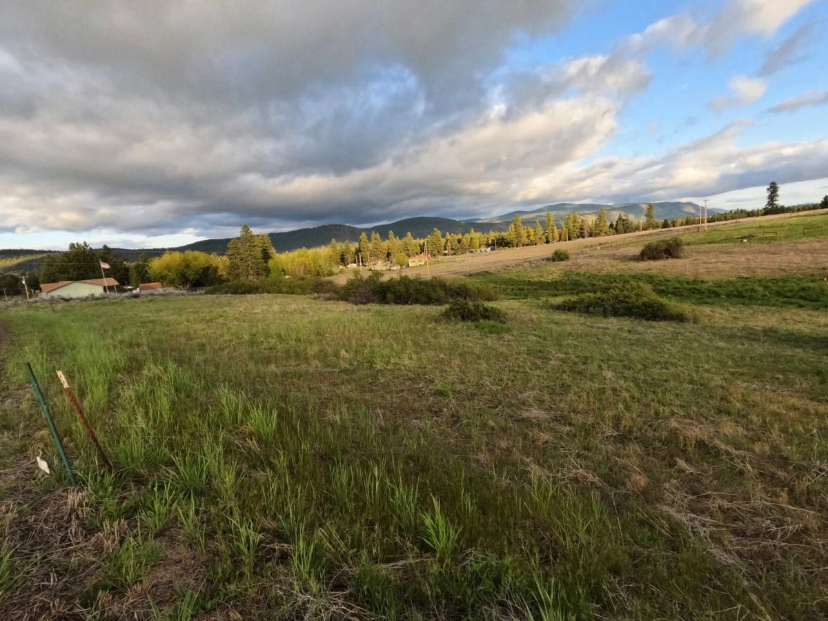 0.63 Acres – Buildable Land with Community Water & Power – Near the Lake and multiple rivers. - Image 4