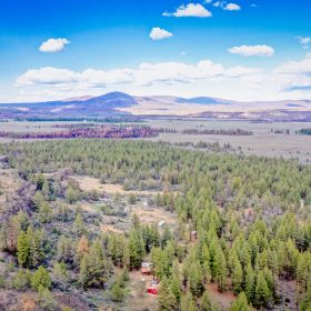 Private hunting/campground near 2 million acres of national forest! in Klamath County, OR