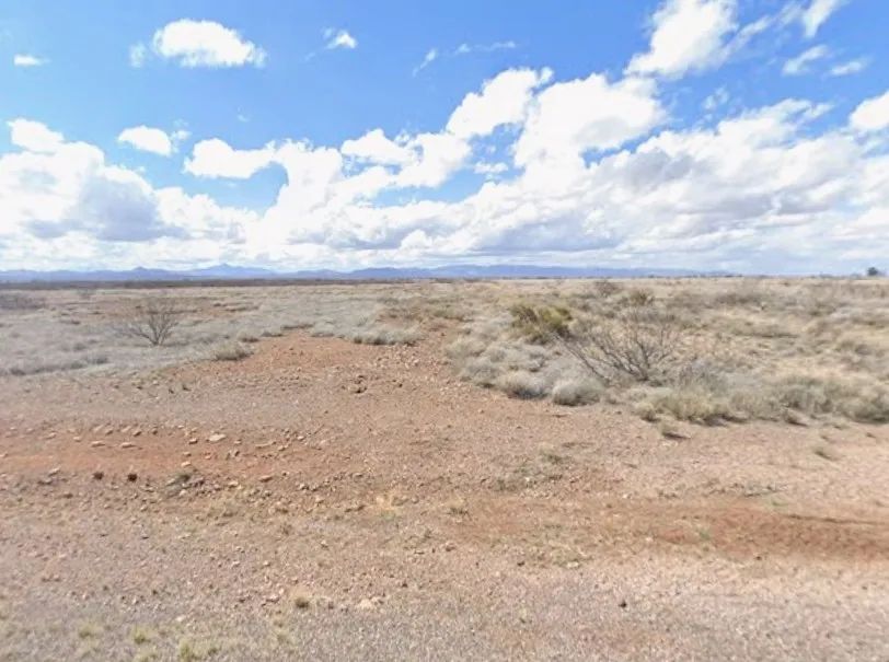 0.32 Acres for Sale in Douglas, Arizona - Main image