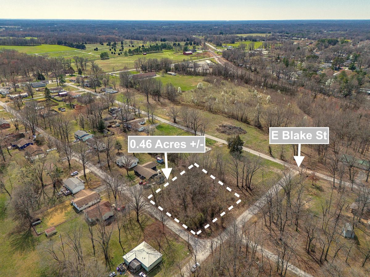 Decorative background for 0.46 Acres Corner Land For Sale In Benton IL image 5