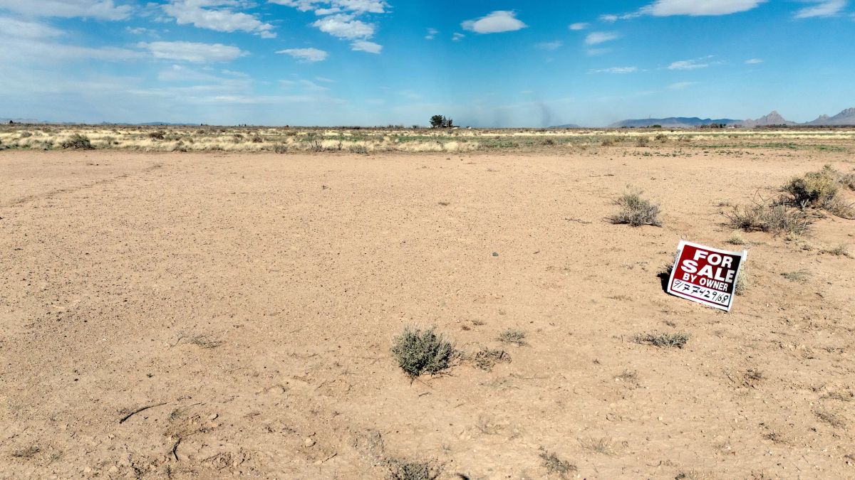 Decorative background for 0.55 Acres Land For Sale In Deming NM image 8