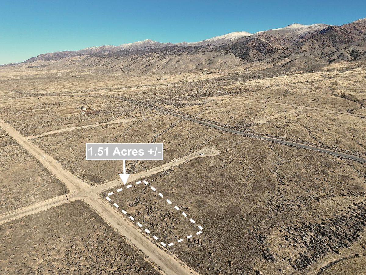 Decorative background for 1.51 Acres Land For Sale In Lovelock NV image 9
