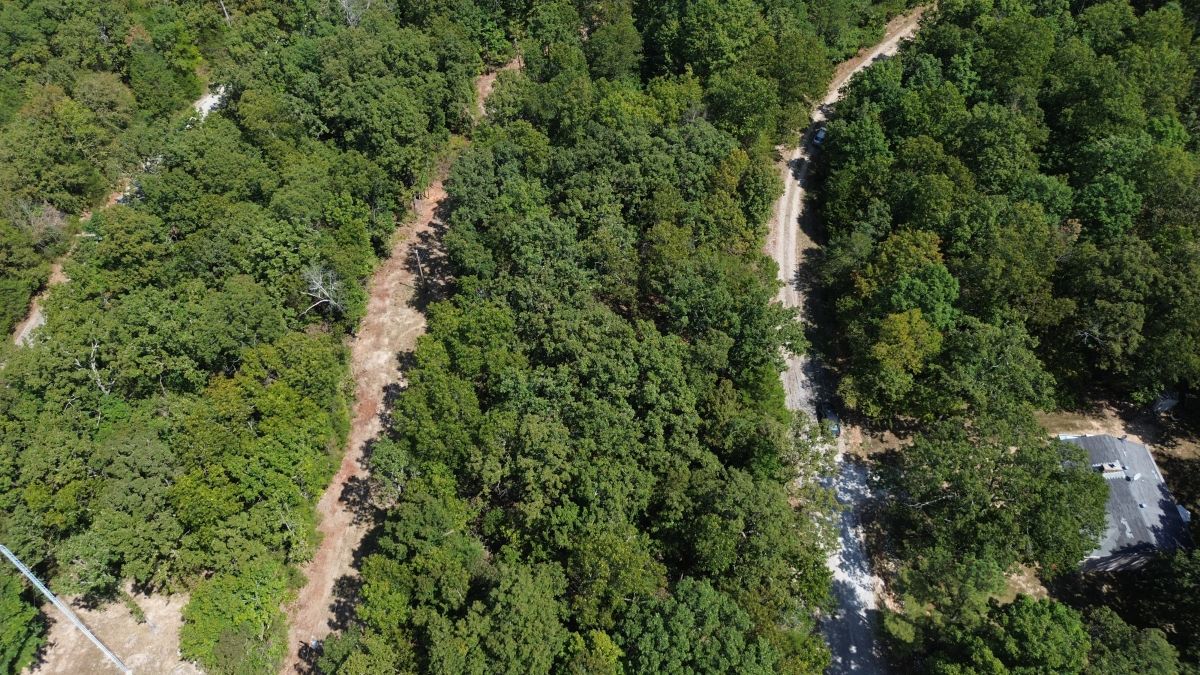 Lake Living Awaits! 0.55 Acres in Horseshoe Bend, AR - Image 3