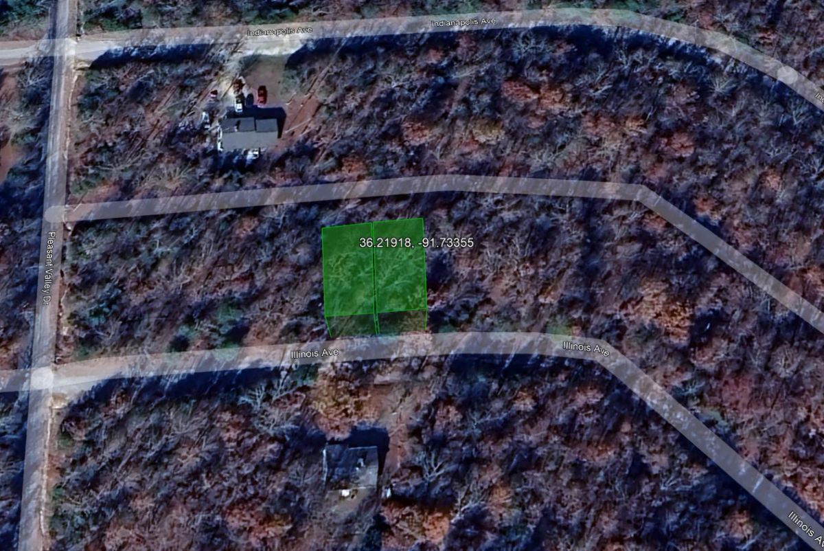 Decorative background for Lake Living Awaits! 0.55 Acres in Horseshoe Bend, AR image 29