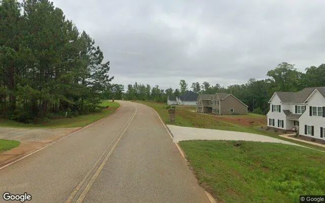 Decorative background for 1.5 Acres in Forsyth - Monroe County, GA image 5