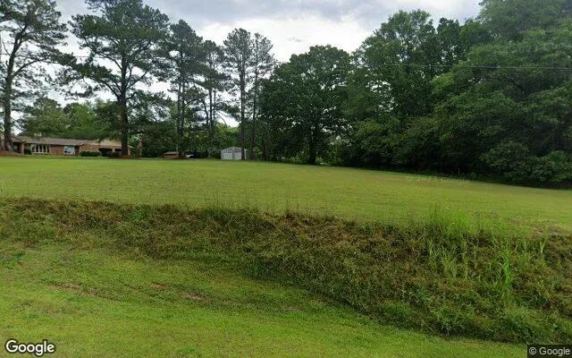 1.5 Acres in Gray - Jones County, GA - Image 4