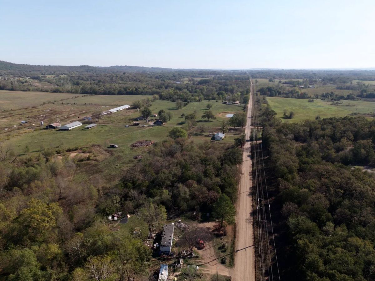 Decorative background for 1.97 Acres with Owner Financing and $1,695 Down in Franklin County, Arkansas image 19