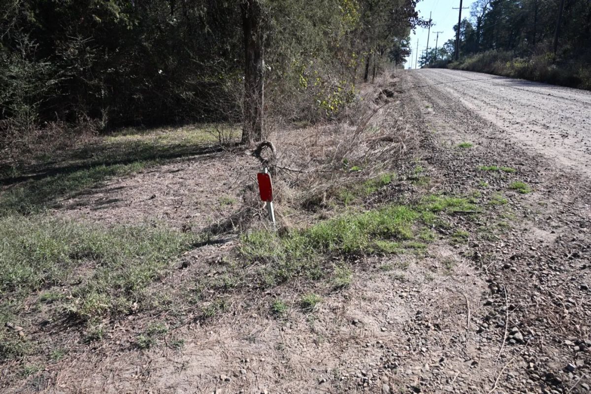 Decorative background for 1.97 Acres with Owner Financing and $1,695 Down in Franklin County, Arkansas image 22