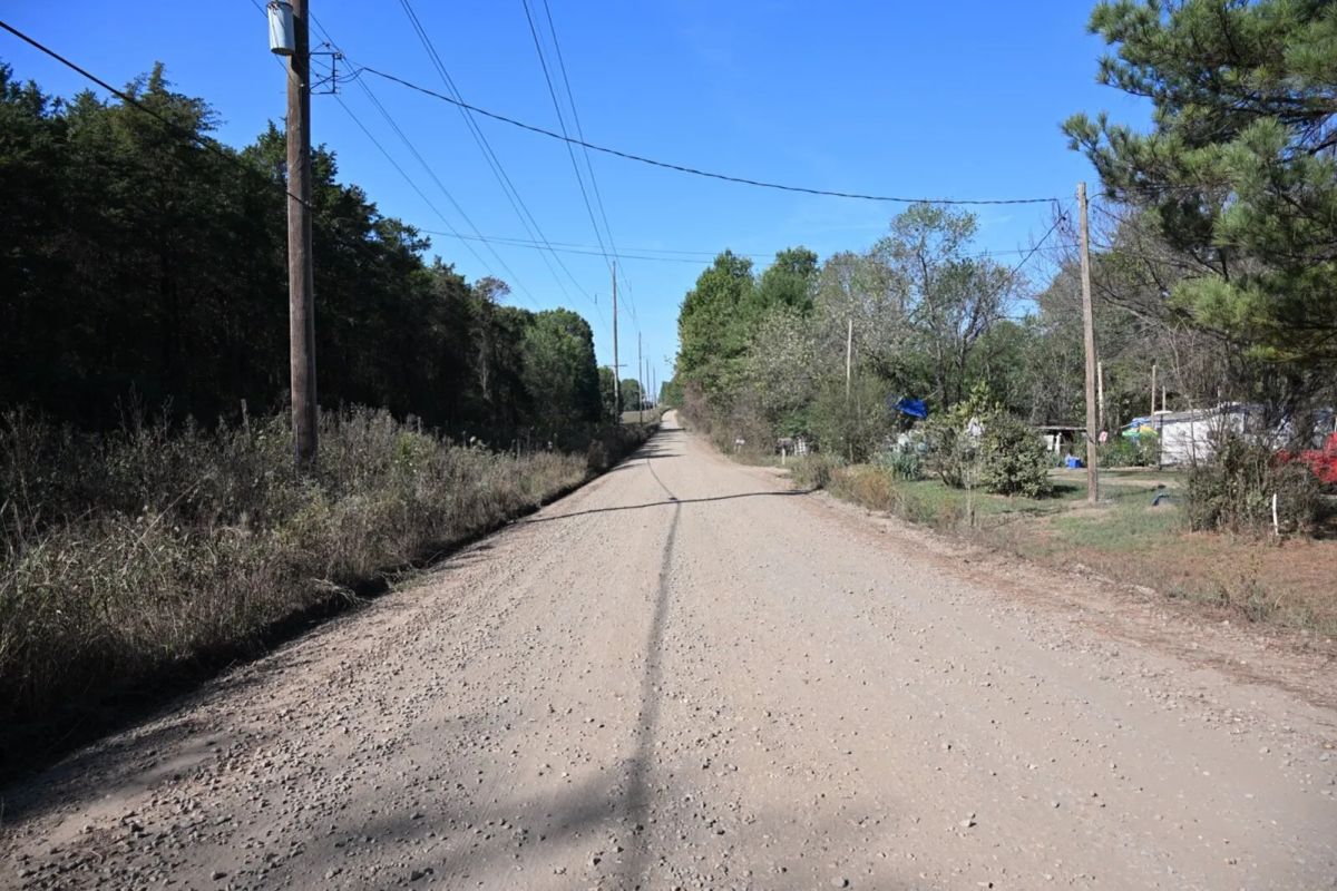 Decorative background for 1.97 Acres with Owner Financing and $1,695 Down in Franklin County, Arkansas image 23