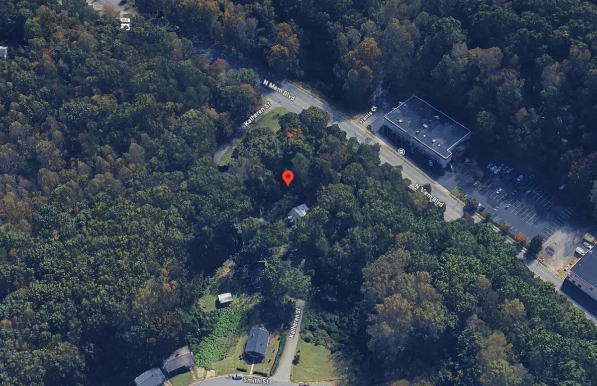 0.158 Acres with Owner Financing and $1,999.80 down in Martinsville, Virginia! - Image 3
