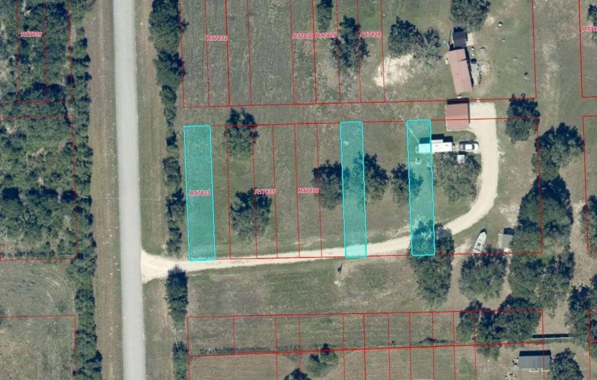 Decorative background for 0.23 Acres with Owner Financing and $495 down in Jackson County Texas! image 5