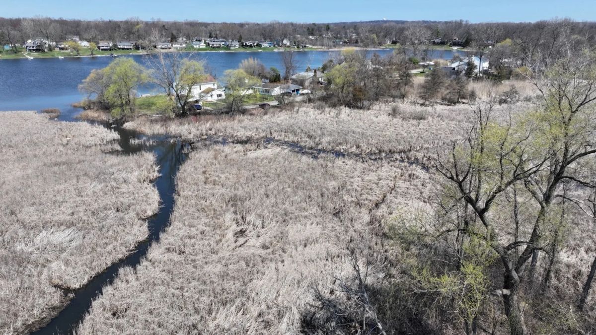 1.17 Acres For Sale in Oakland County Michigan! - Main image