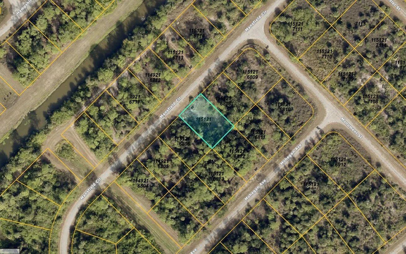 0.23 Acres with Owner Financing and $800 down in Sarasota County Florida!