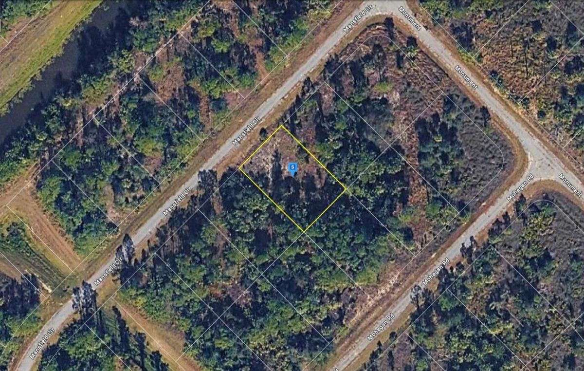 0.23-Acre North Port Lot in Sarasota County — Frontage on Mansfield Cir - Image 2