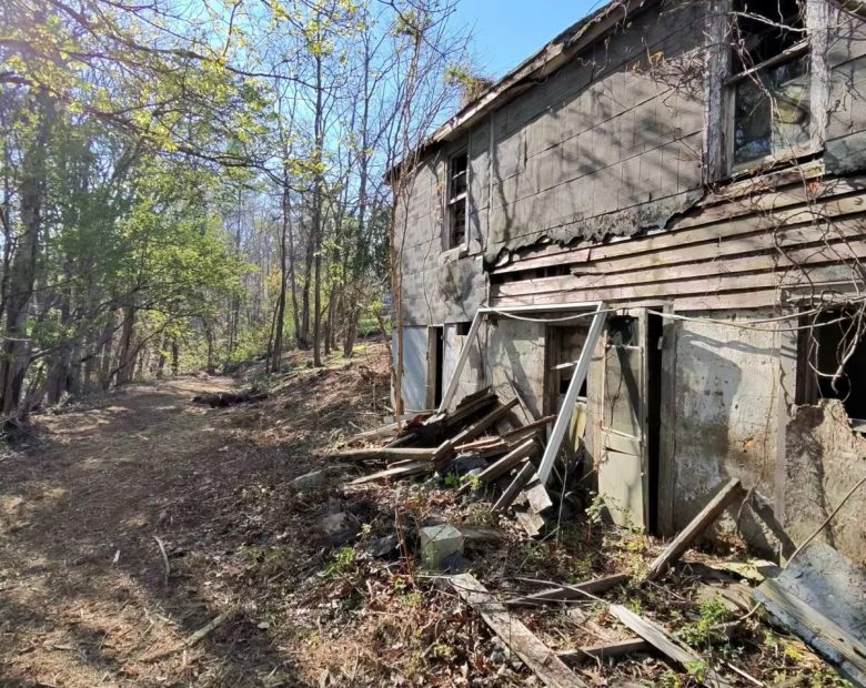 13.676 Acres For Sale in Montgomery County Virginia! in Montgomery County, VA