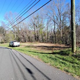 13.676 Acres For Sale in Montgomery County Virginia! in Montgomery County, VA