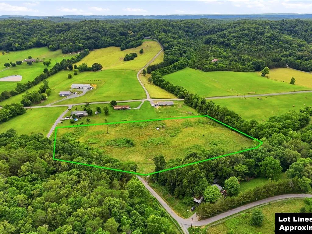 Cleared, Level, Unrestricted Lot - Main image