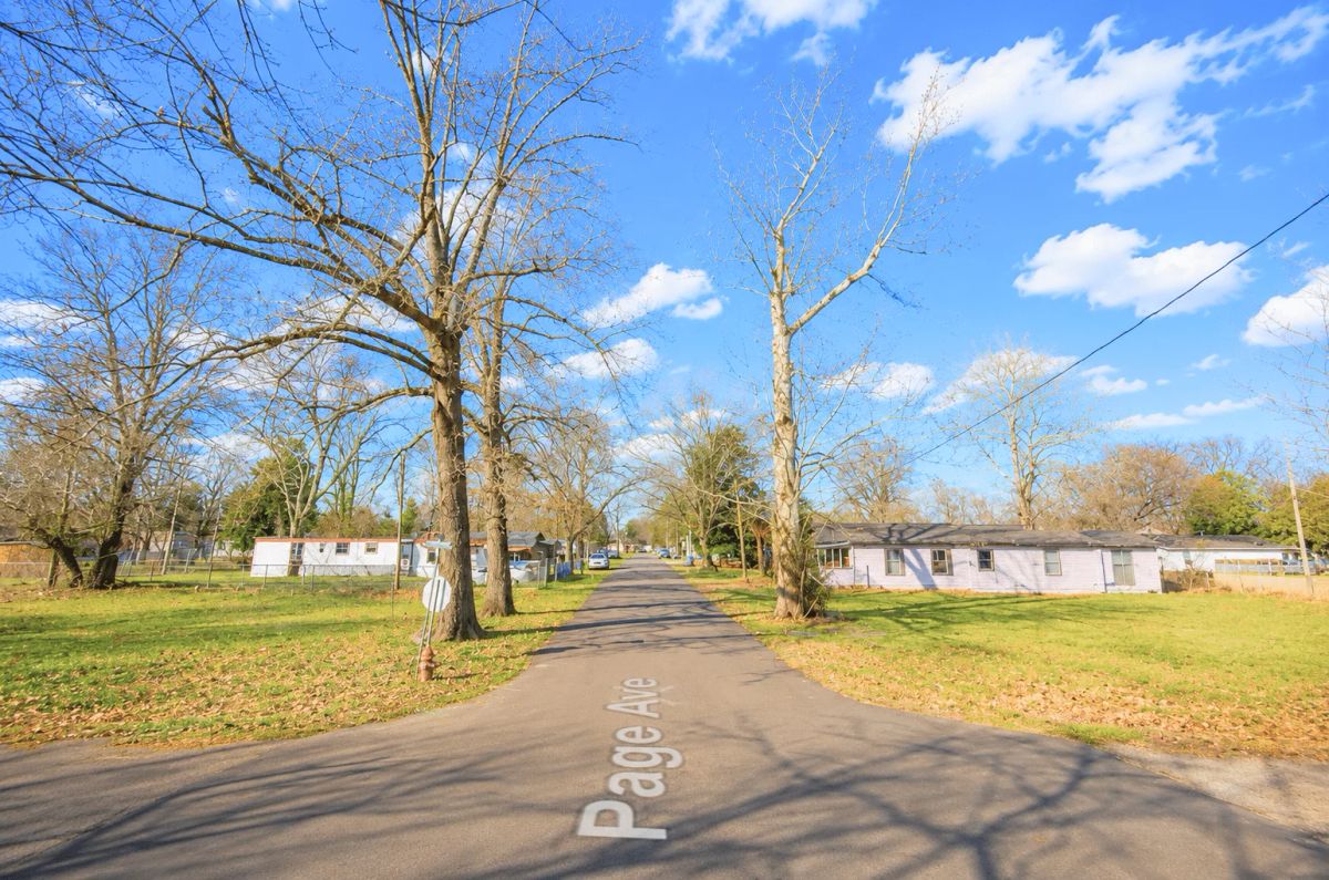 0.06 Acres Residential Lot for Sale - Image 3