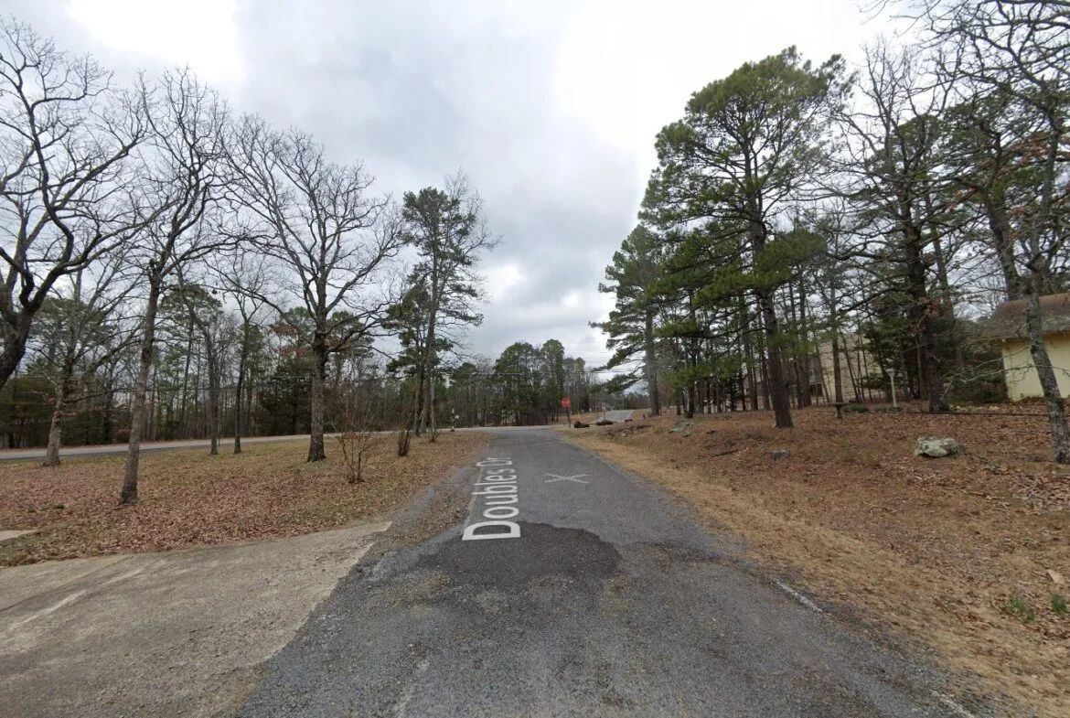 0.26-Acre Mountain View Arkansas - Image 3