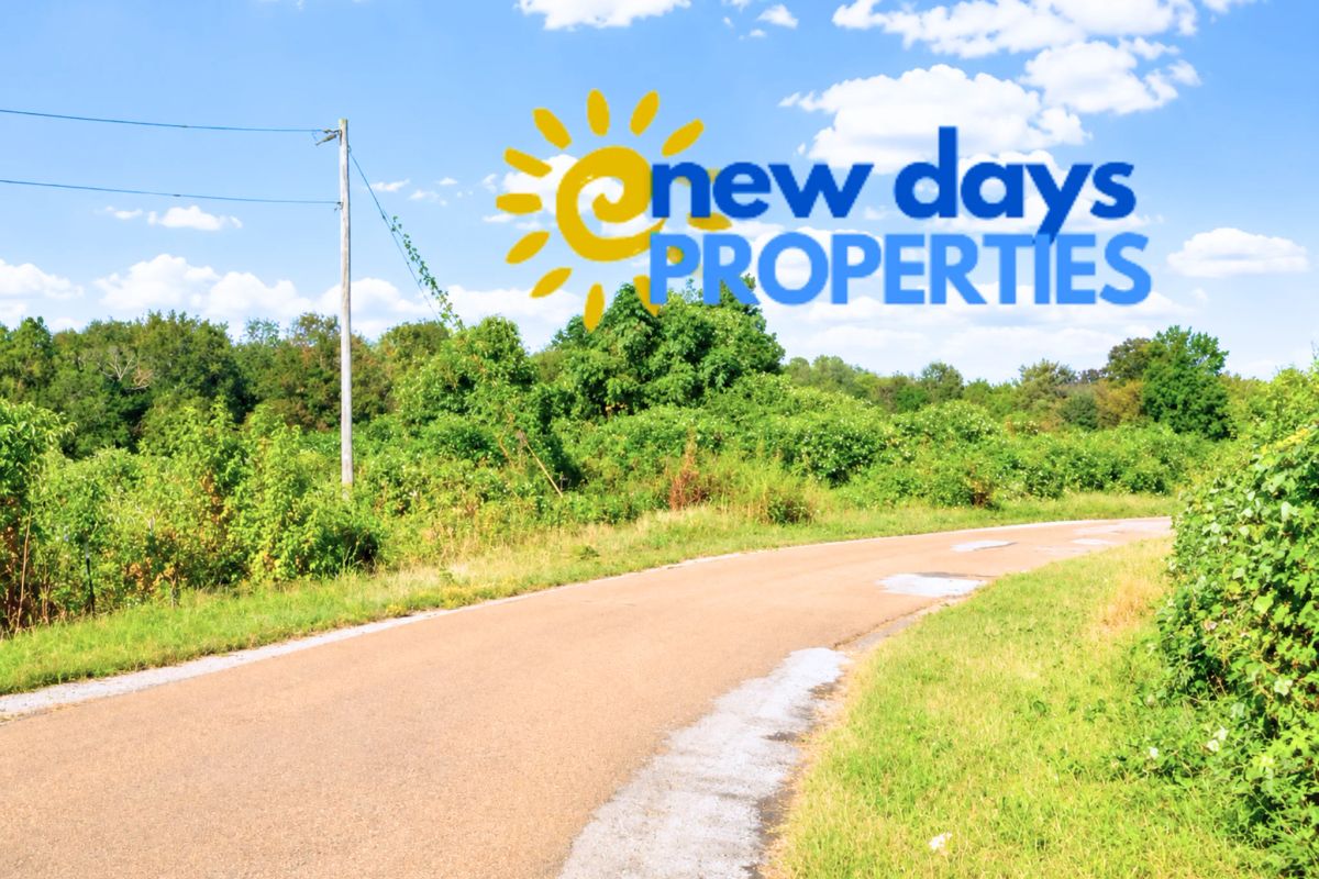 0.10 Acre Unrestricted Lot! - Main image