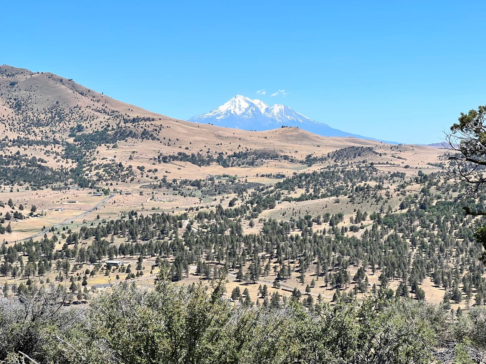 Great View Property, Power is Nearby in Siskiyou County, CA