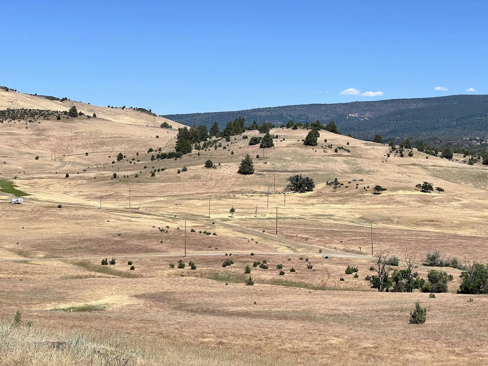 Valley and Mountain Views, Near Water Activities in Siskiyou County, CA