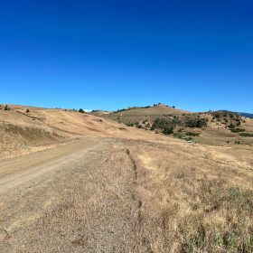 Large Propery near Iron Gate Resevior in Siskiyou County, CA