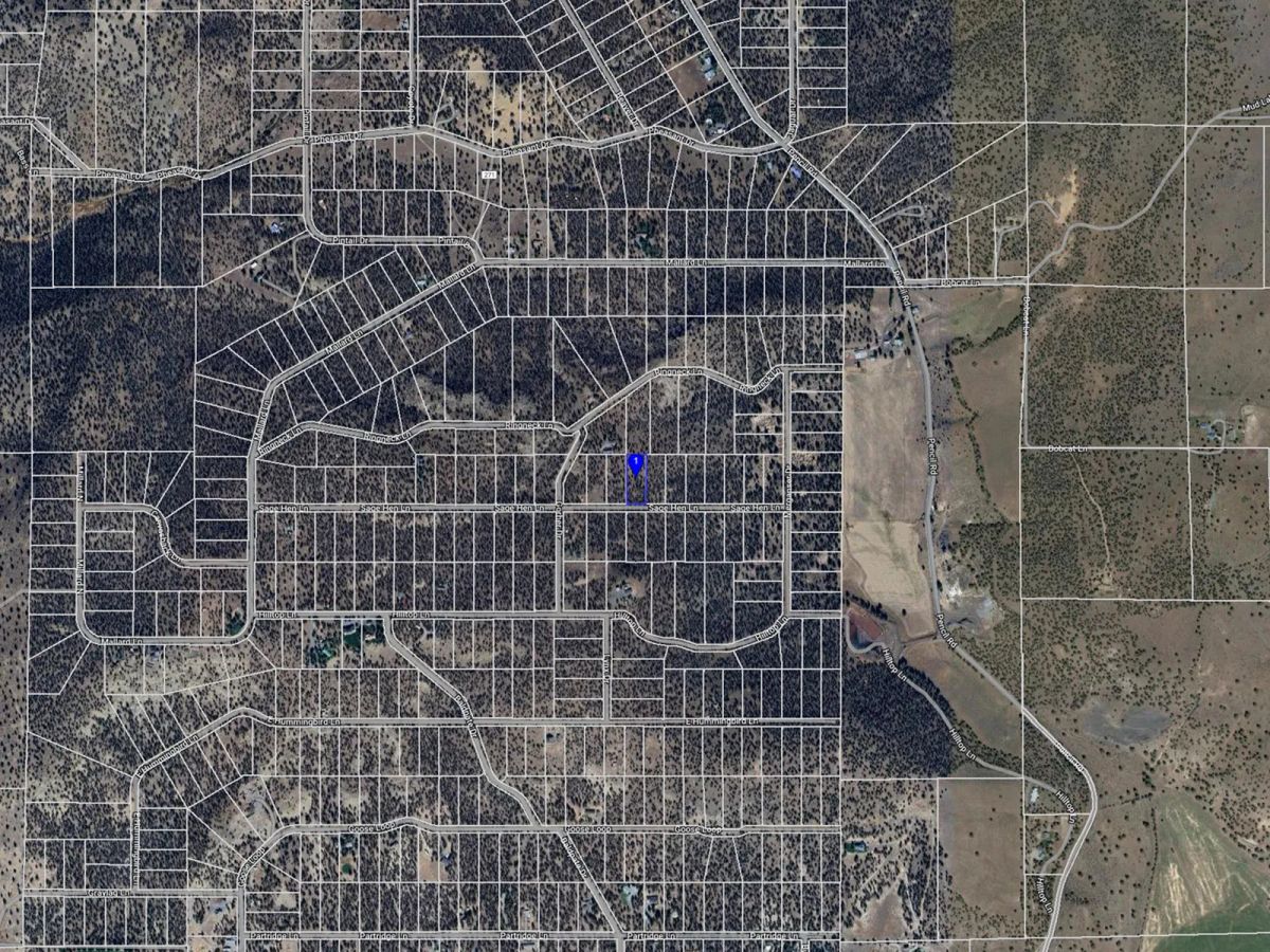 Decorative background for Secluded, Mostly Level image 25