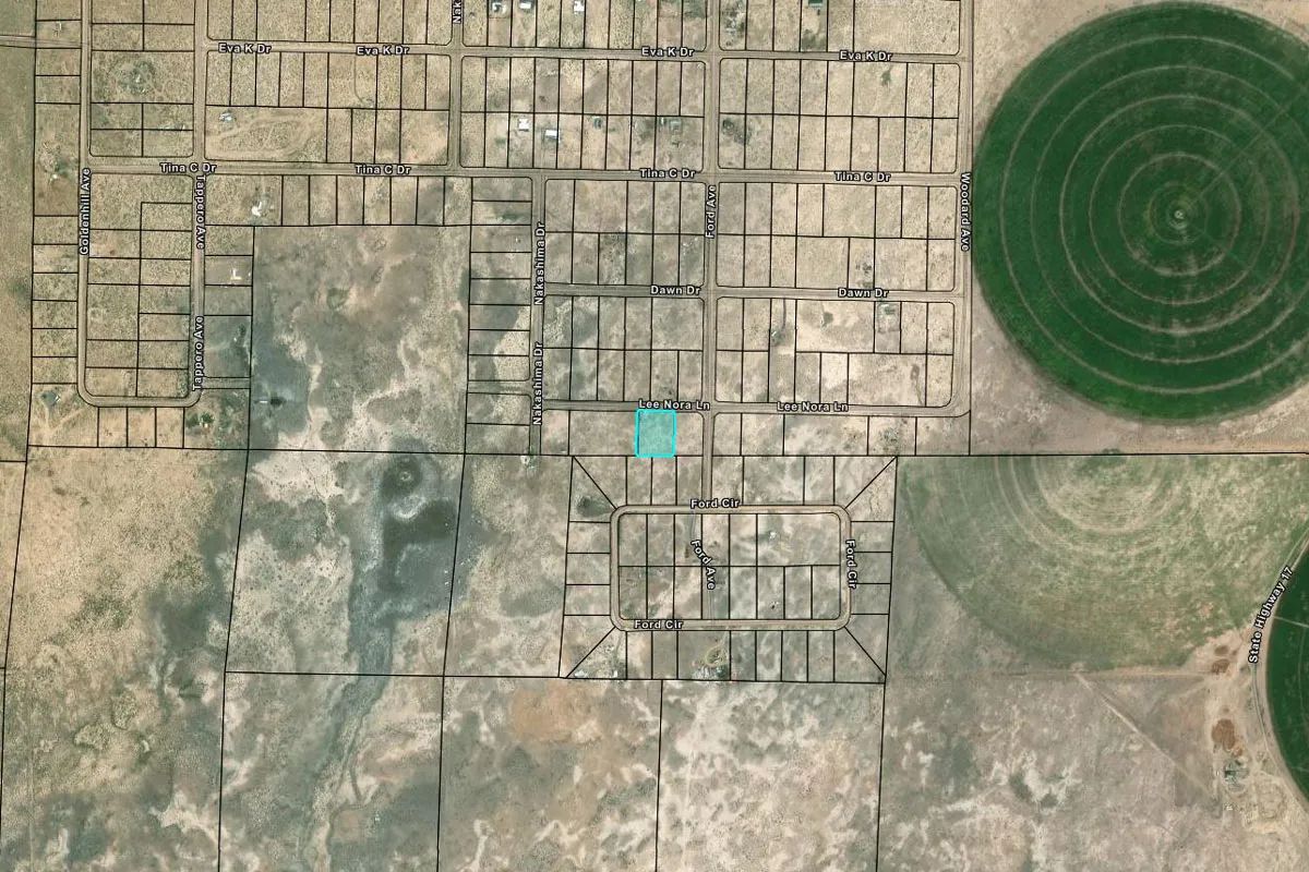 Decorative background for Quiet Property in Lazy KV Estates, Level Build Site image 25