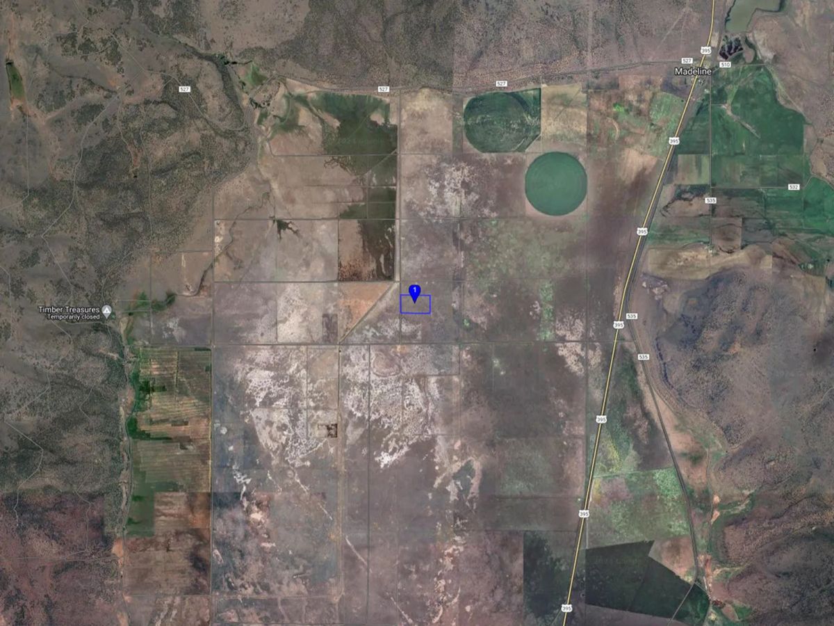Decorative background for One hour from Susanville. Level Parcel image 13