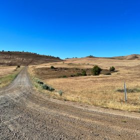 Level Property, Nice Views in Siskiyou County, CA