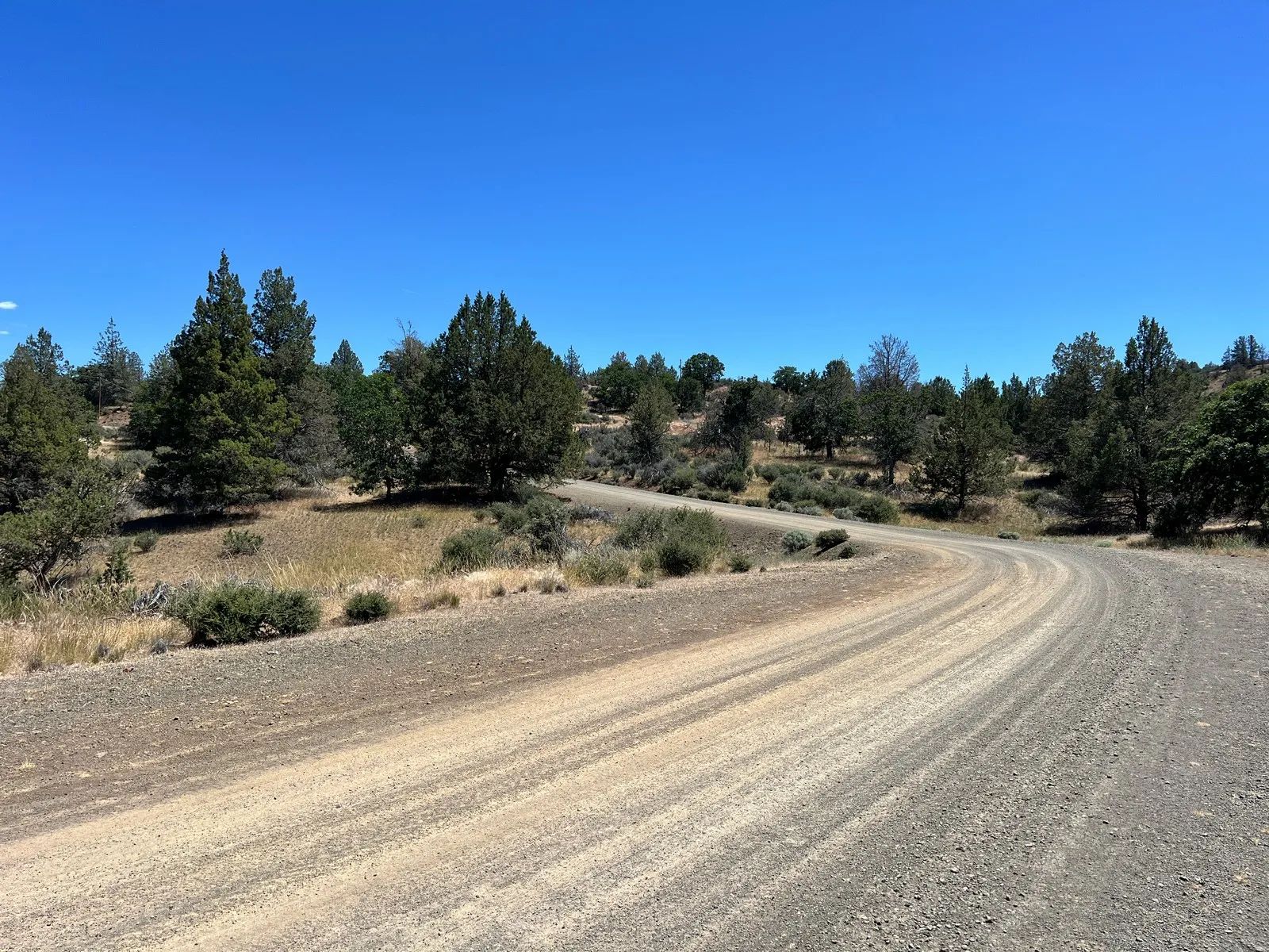 Corner Property near Klamath River in Siskiyou County, CA