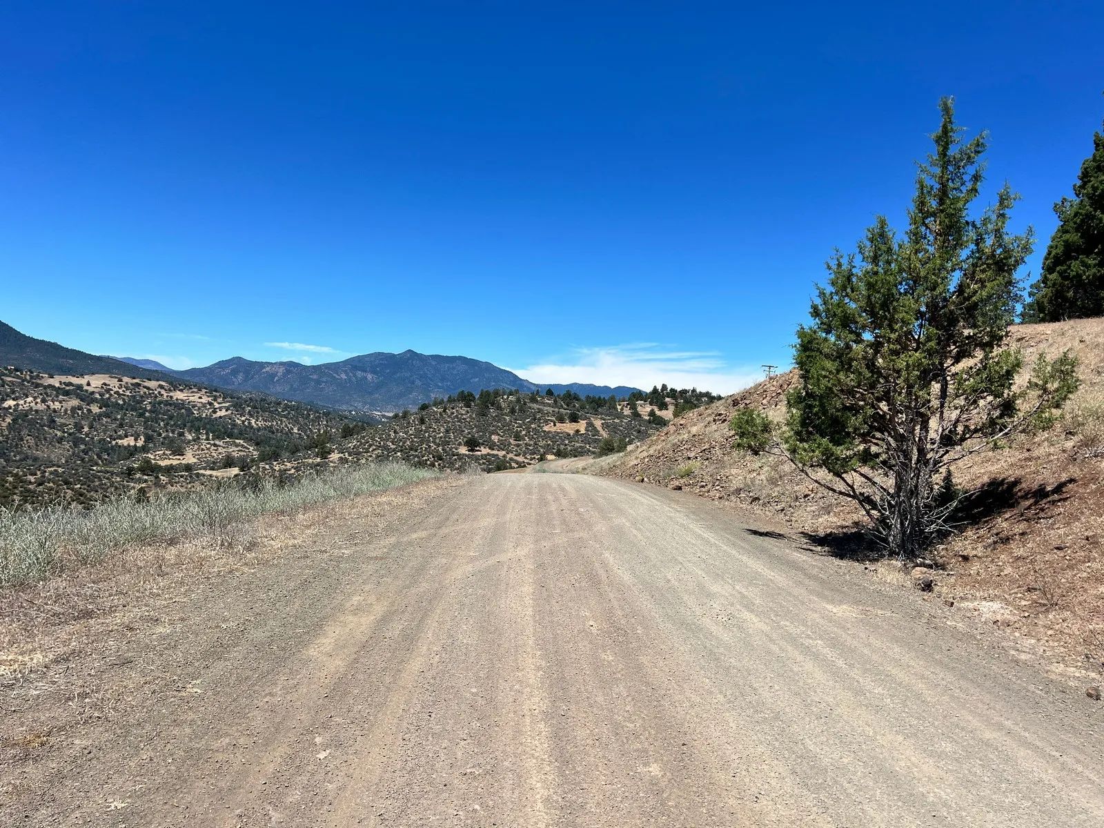 Elevated View Property KRCE in Siskiyou County, CA