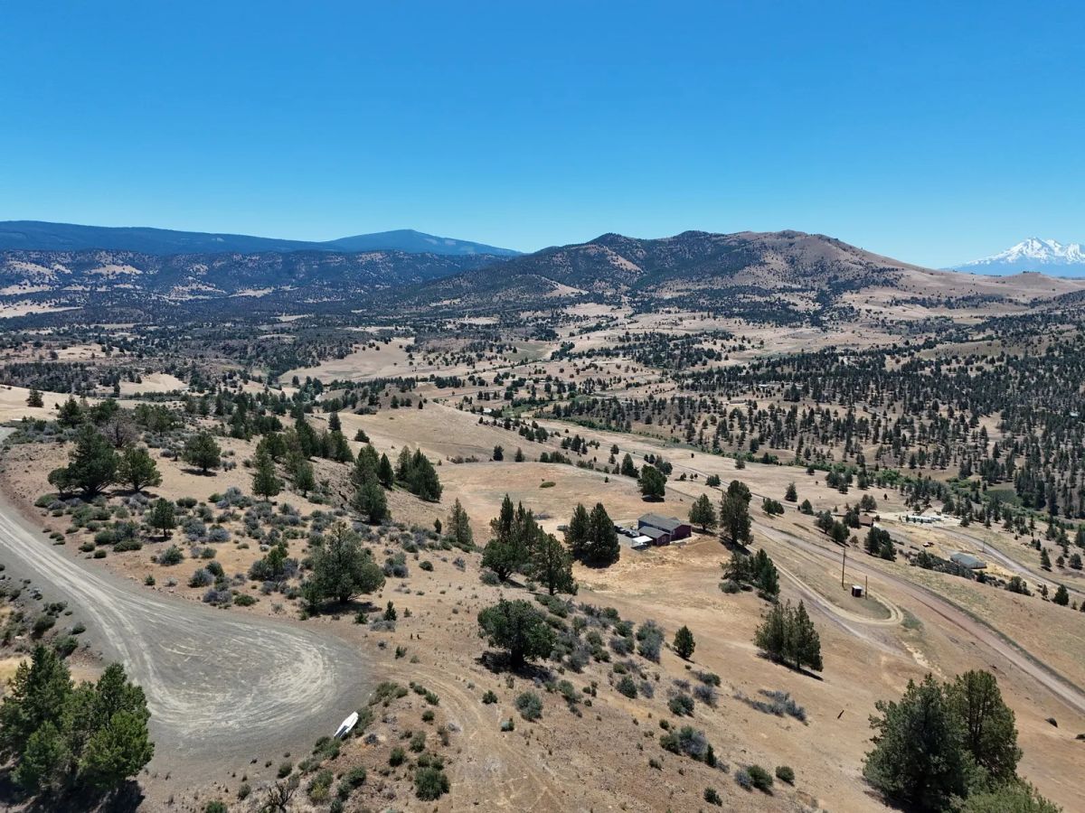 Decorative background for Elevated View Property KRCE image 19