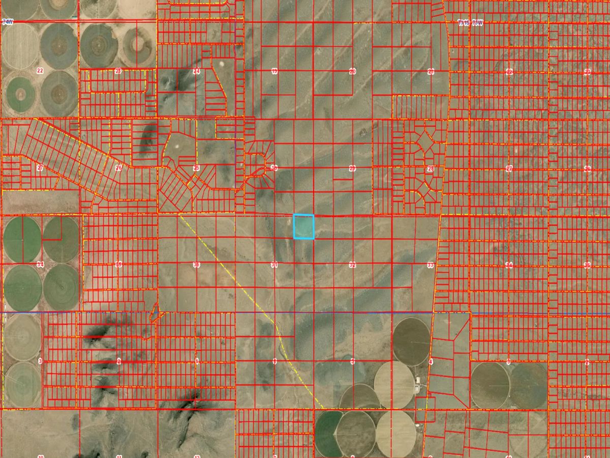 Decorative background for Recent Survey, Large Open Property image 12