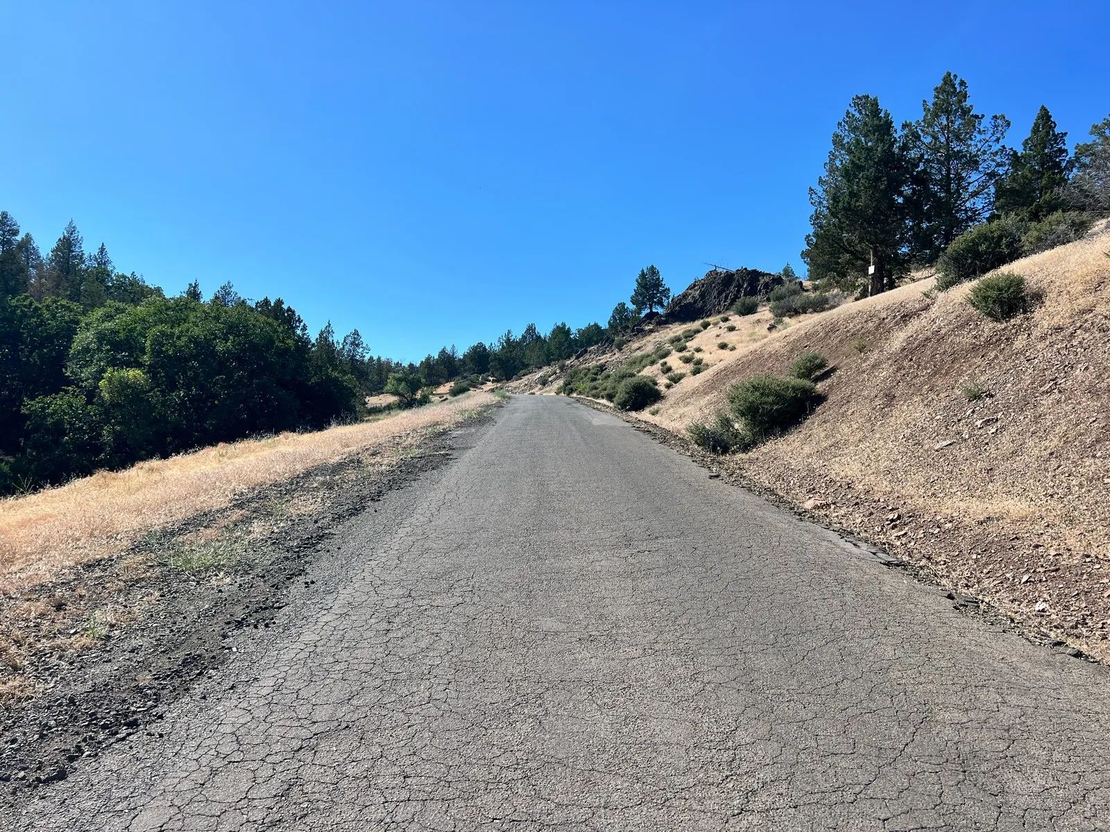 Campground Facility Included, Access to Klamath River in Siskiyou County, CA