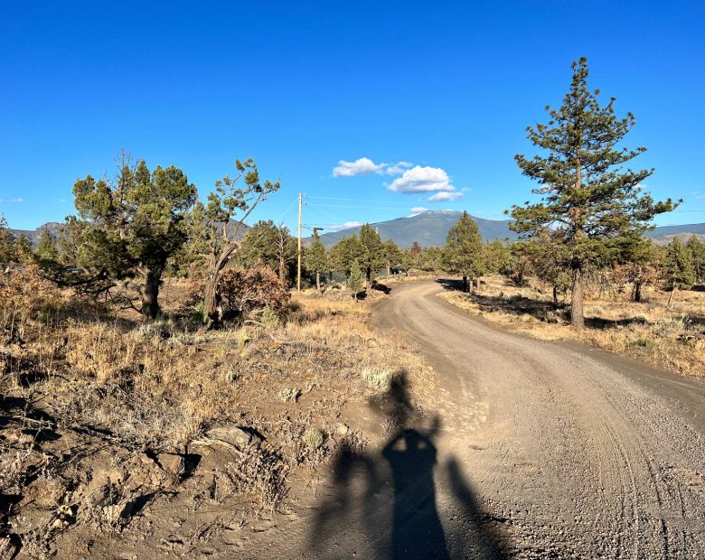 Great Homestead, Driveway, Gate, Power, Great Views in Siskiyou County, CA