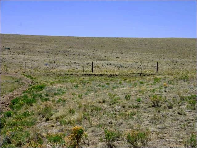 Decorative background for Great Views and Peaceful Location image 5