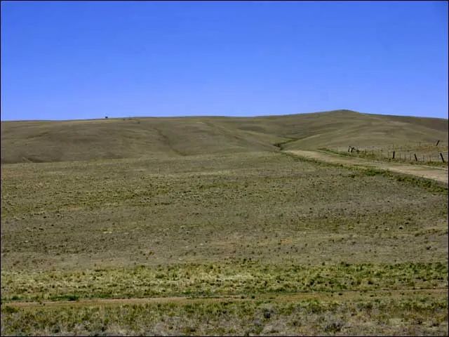 Decorative background for Great Views and Peaceful Location image 7