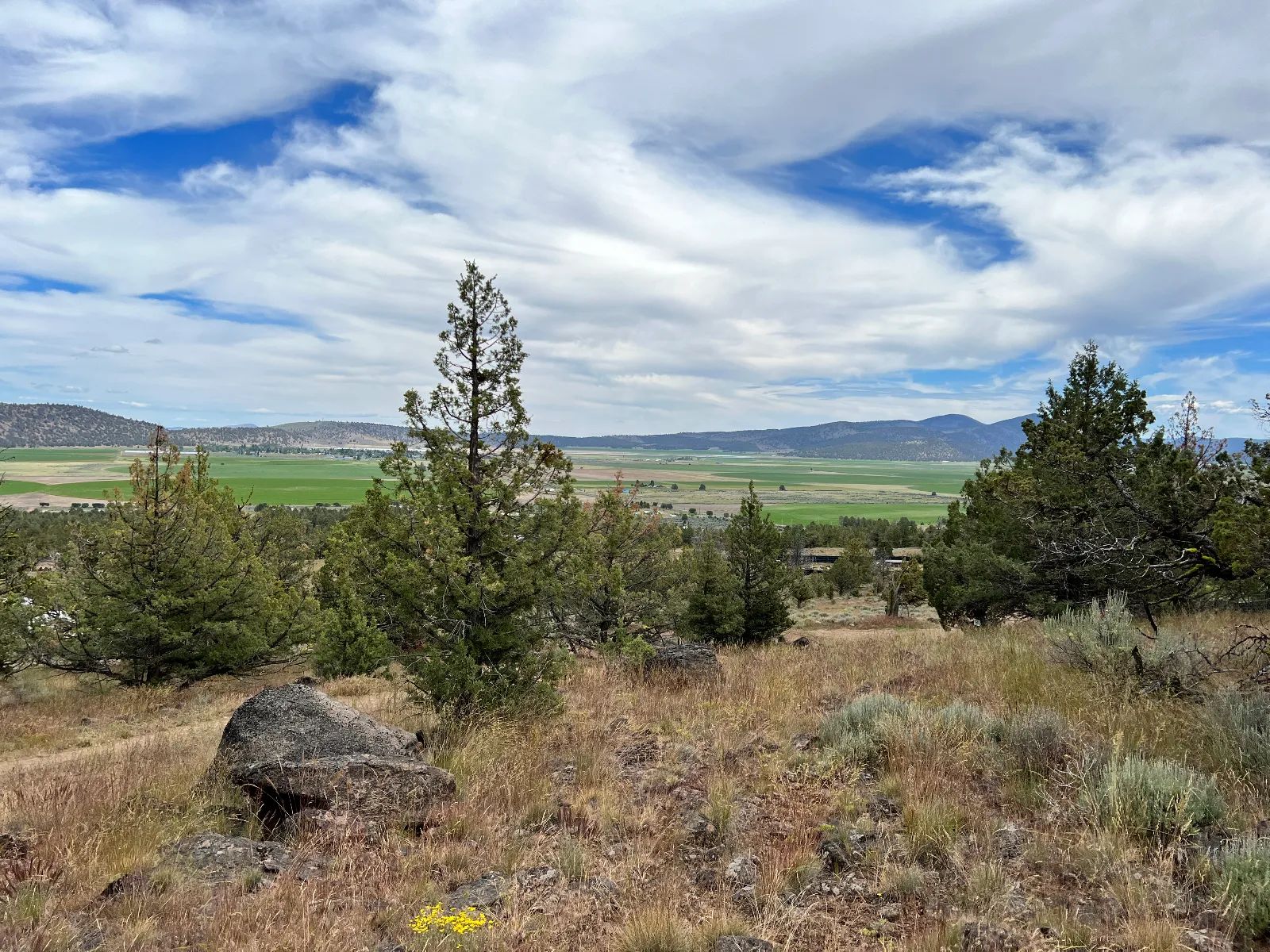 Gentle Slope, Amazing Views in Siskiyou County, CA