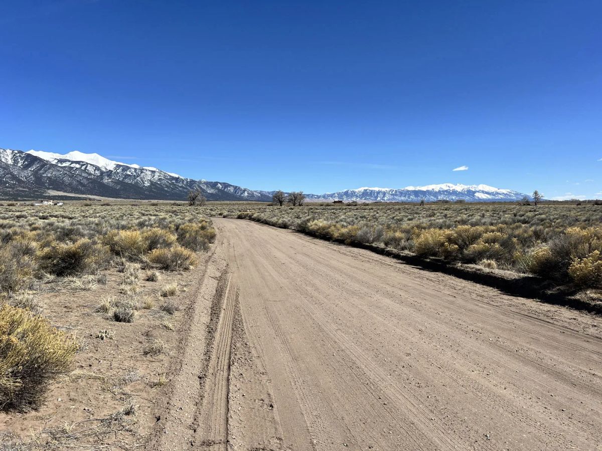 Decorative background for Colorado Land for Sale, 3.94 Acres, Corner Lot, Views image 5