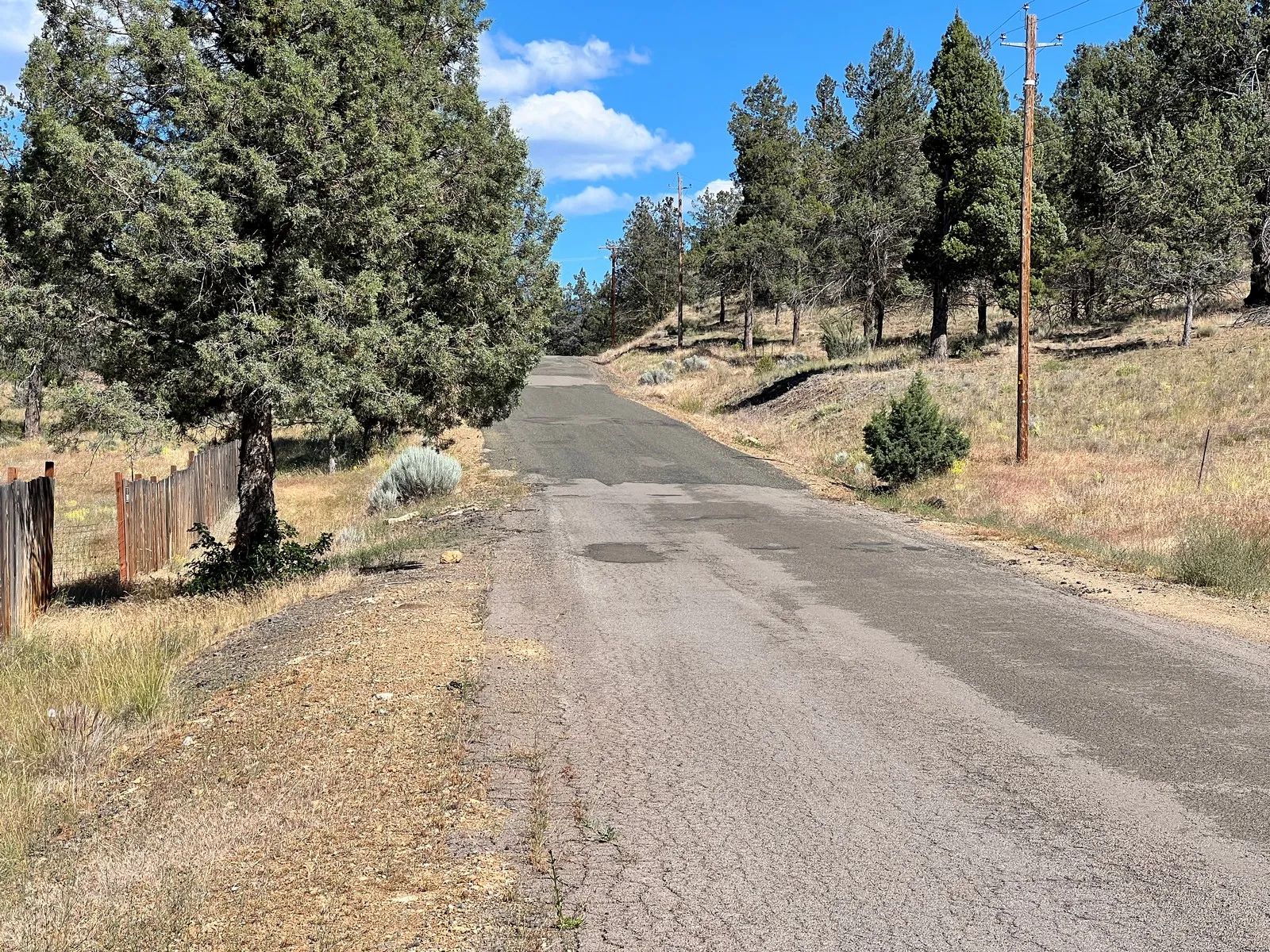 Paved Road Access with Power at the Street in Siskiyou County, CA