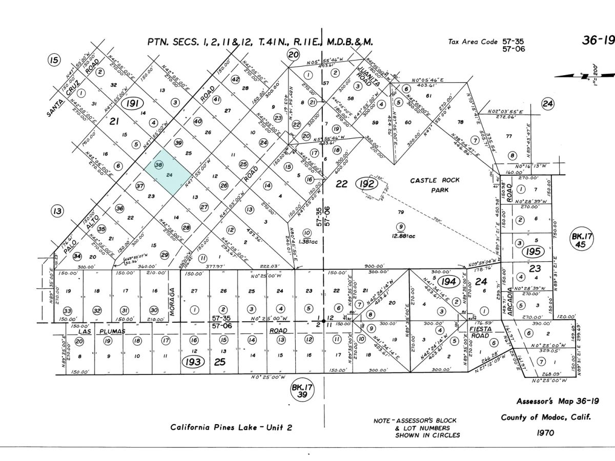 Decorative background for Nearly an Acre, Close to Highway and Short Drive to Alturas image 13