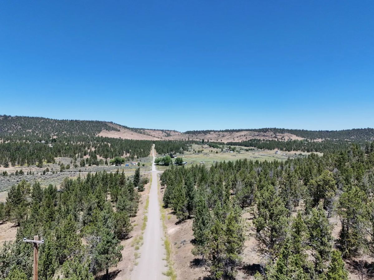Decorative background for Power at the Street, Nice Gravel Road Access image 12
