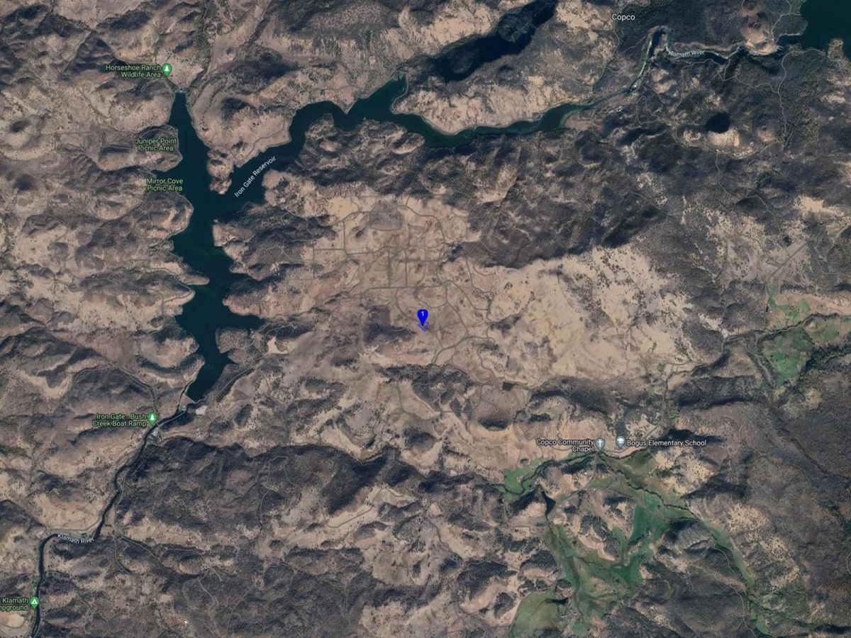 Decorative background for Near Iron Gate Reservoir, Great Recreation image 19